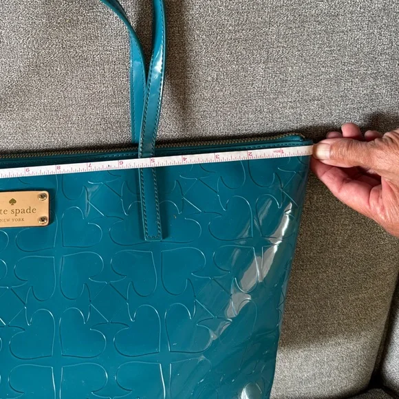 Large Patent Leather Kate Spade Tote - Picture 3 of 13